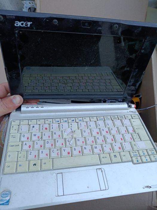 400грн  за все що на фото