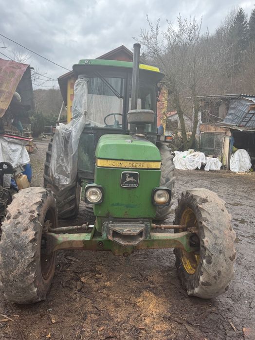 Ciągnik rolniczy John Deere