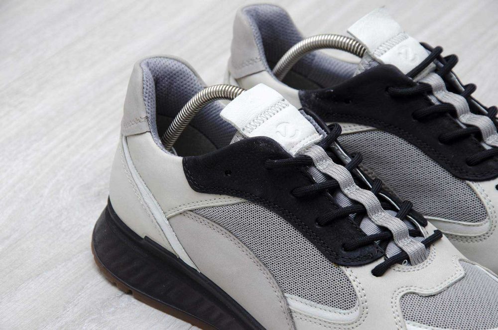 Кросівки Ecco ST1. Устілка 24,5 см