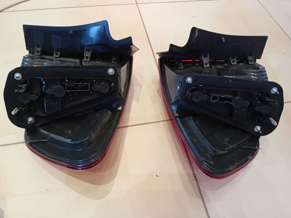 Lampy tył Bmw X1 E84 jak nowe