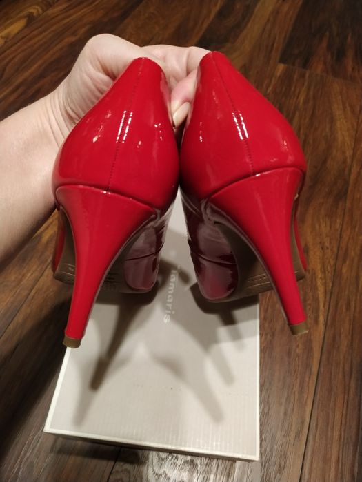 Tamaris szpilki czerwone 40 lakierowane