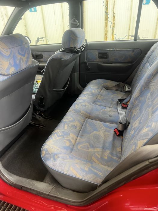 Renault  clio ano 1993