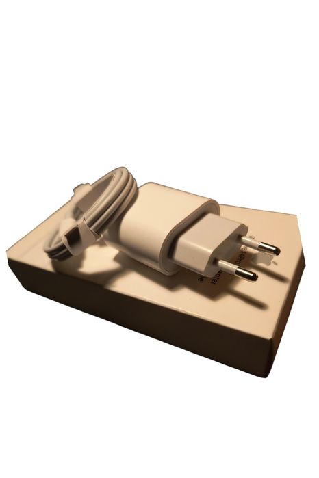 Ładowarka USB-C Szybkie Ładowanie 20W do iPhone 13 14 15 Samsung Xiaomi