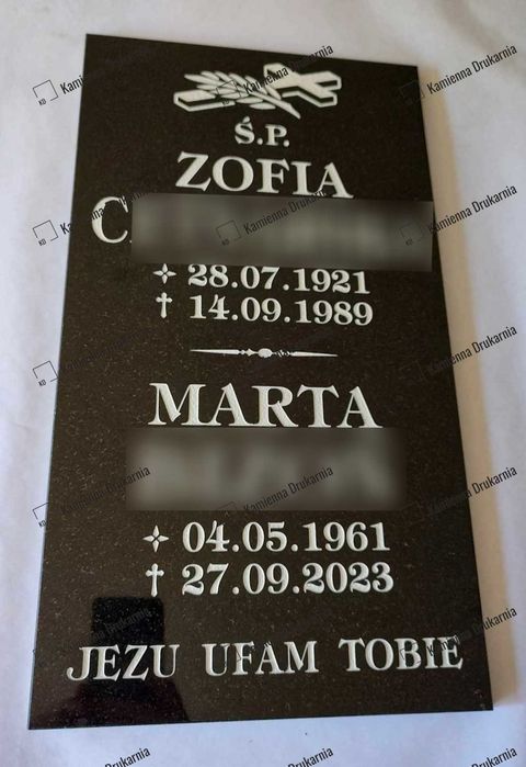 Tablica granitowa 25 cm x 30,5 cm ze zdjęciem (czarno-białe)