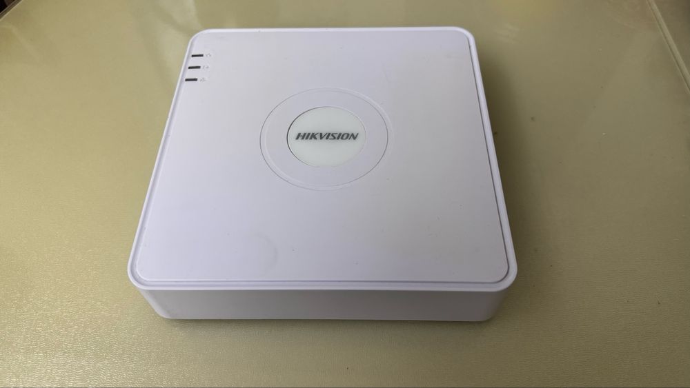 Відеонагляд Hikvision