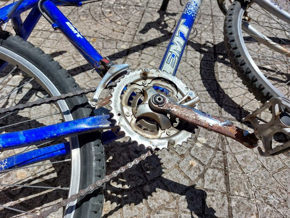 Bicicletas para ferro velho