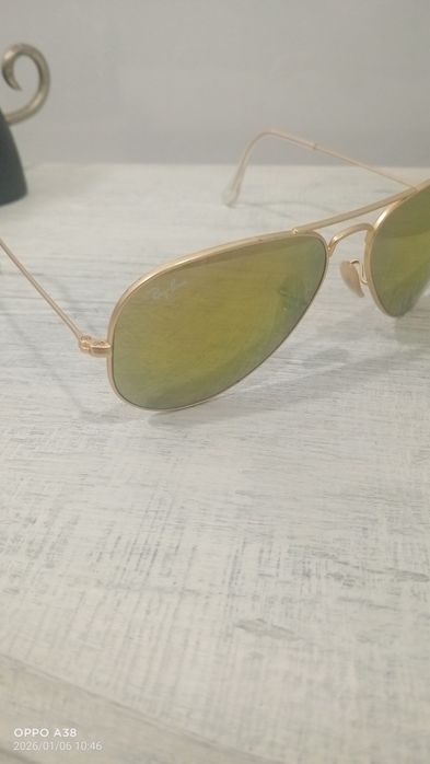Ray-ban aviator dourado