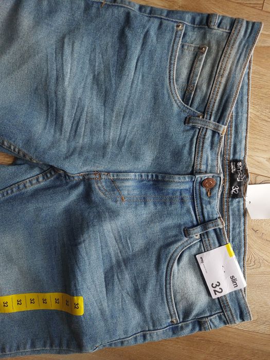Nowe Spodenki jeansowe męskie rozm 32 slim