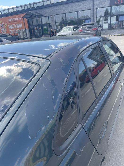 Mazda 626 1998 року