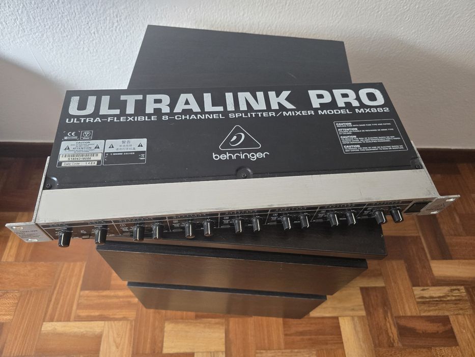 Rack áudio completo Behringer + DBX (compressor + splitter + EQ)