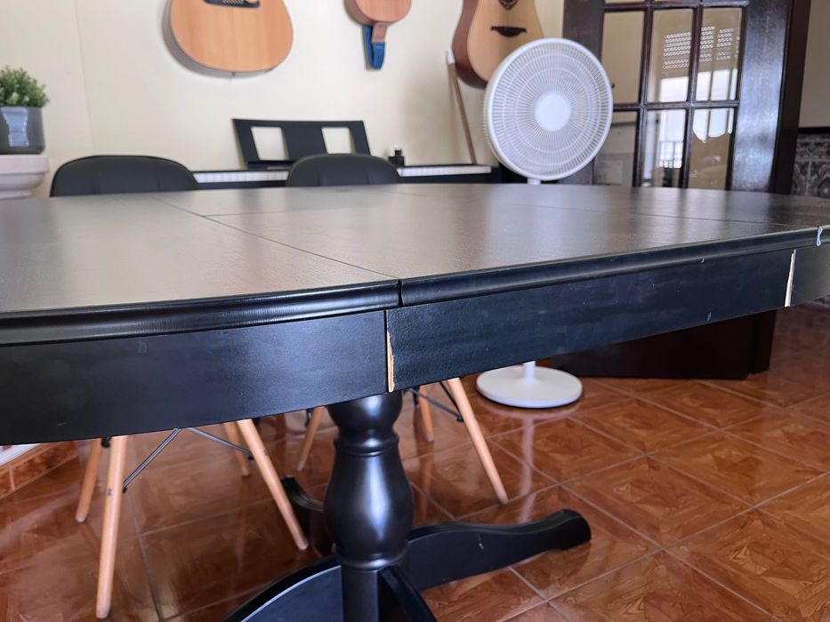 Mesa Preta ikea extensível