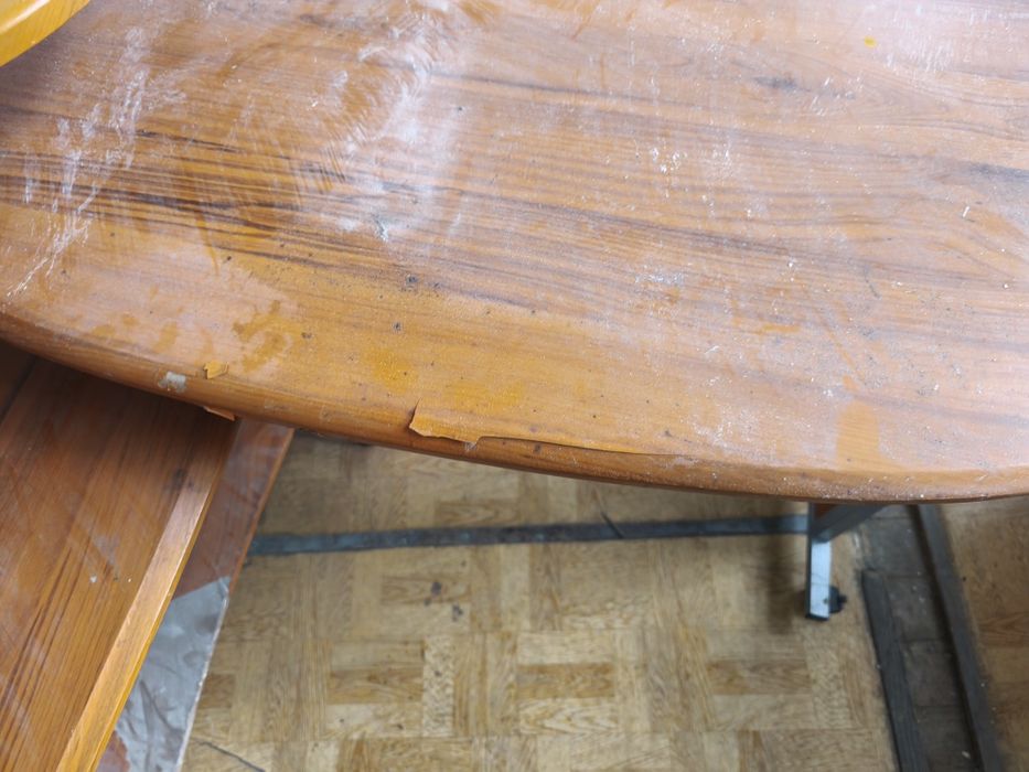 Продам стол для компьютера