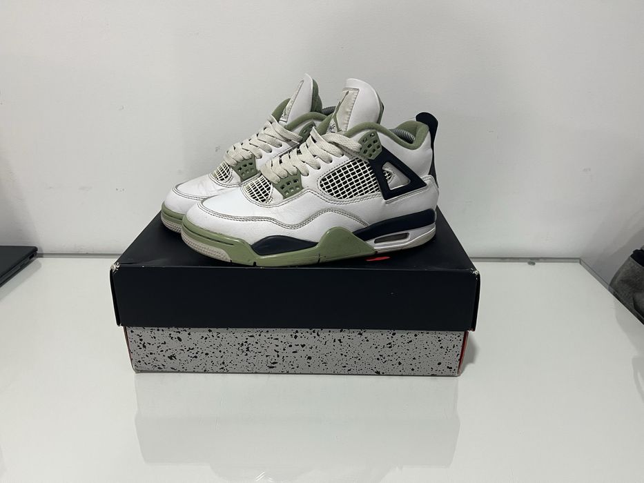 jordan 4 olive green tamanho 40