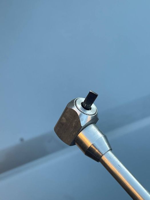 Кутова викрутка для регулювання карбюраторів , угловая отвертка