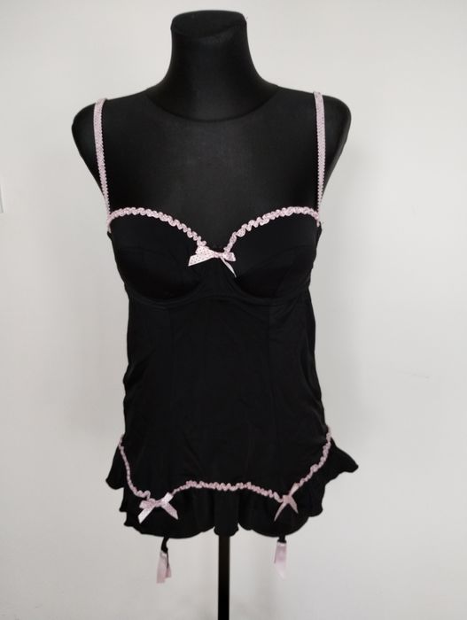 Komplet  bielizny firmowej 5 sztuk rozmiar M 75B