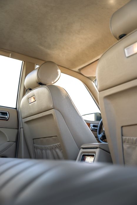 Jaguar XJ6 Gold Edition