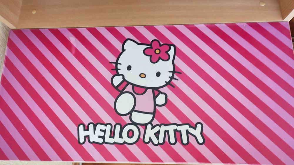 Комплект Зростаючий стіл для навчання дитячий Хелоу Кіті Hello Kitty