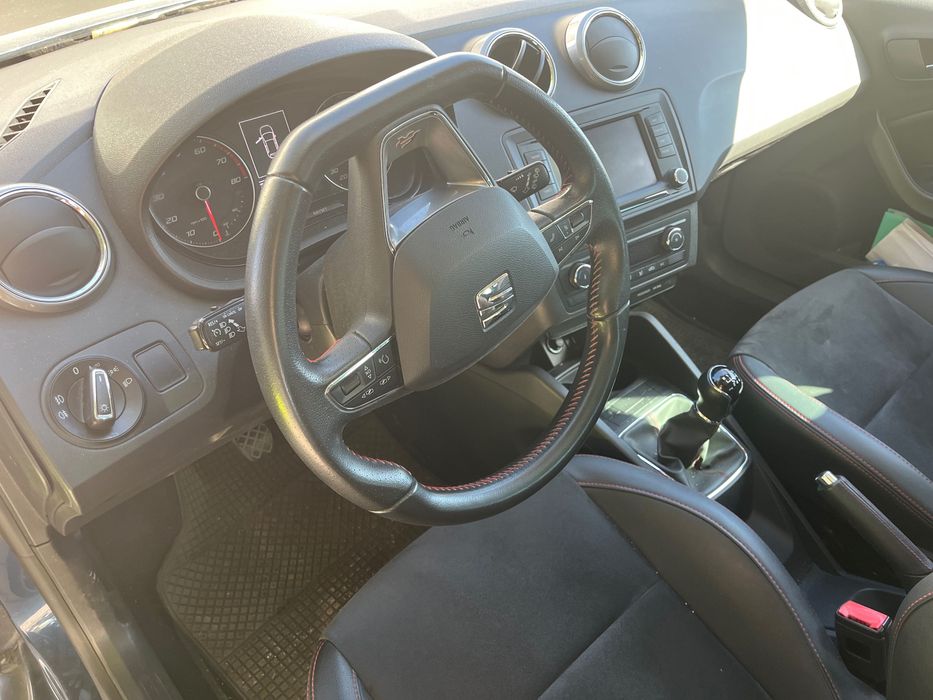 Vende-se Seat Ibiza fr