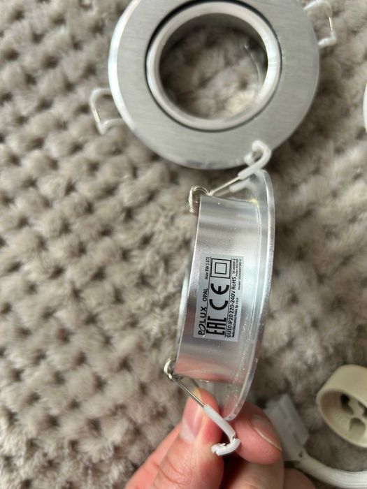 Zestaw oprawek sufitowych LED Polux Opal GU10 IP20 nowe