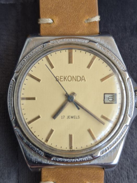 Вінтажний механічний годинник SEKONDA 17 Jewels