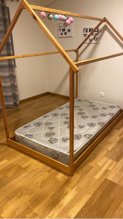 Cama em madeira crianca