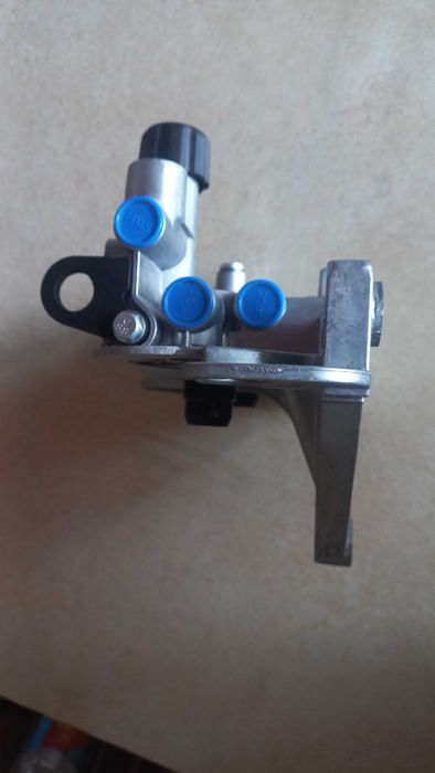 Корпус полка паливних фільтрів Volvo FH/FM, Renault Magnum/Premium DXI