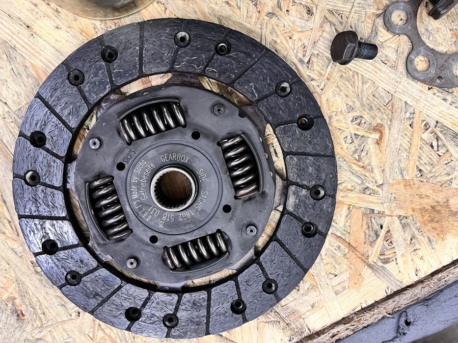 Sachs Комплект сцепления Шкода Октавия Тур 1,6 bfq, AKL