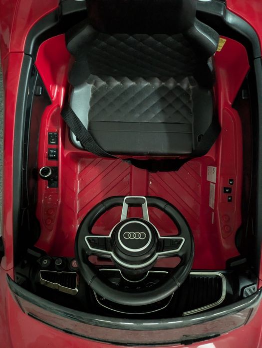 Carro elétrico 12v Audi R8