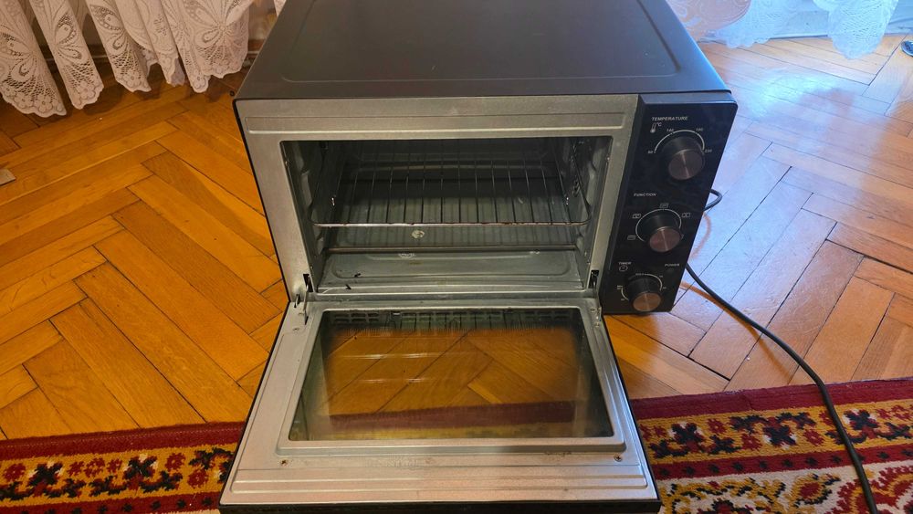 Piekarnik elektryczny Mini stołowy Blaupunkt EOM501 Termoobieg rożen