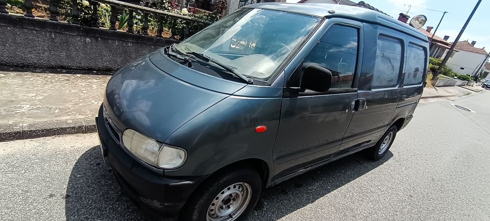 Nissan Vanette 2.3