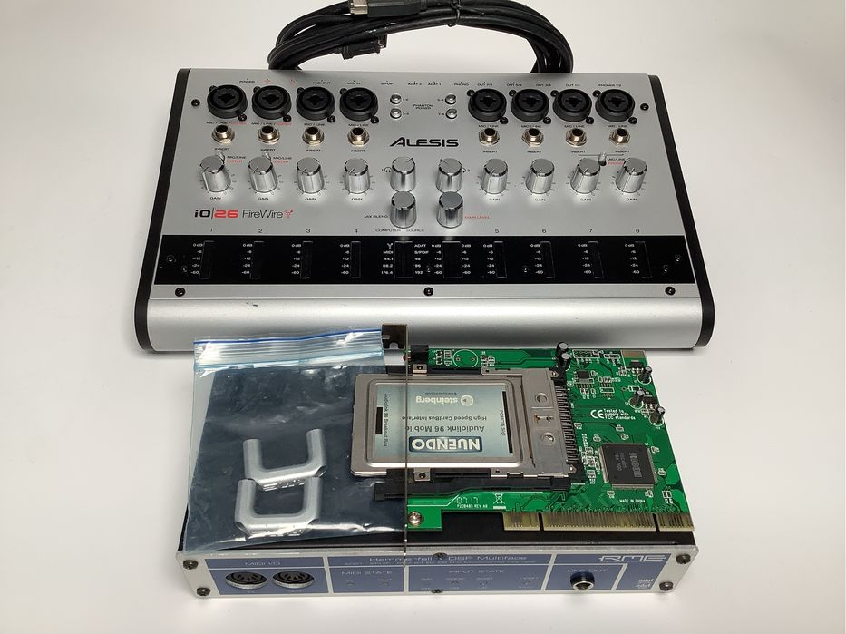 Alesis IO 26 / RME Multiface аудіо інтерфейс мультітрек