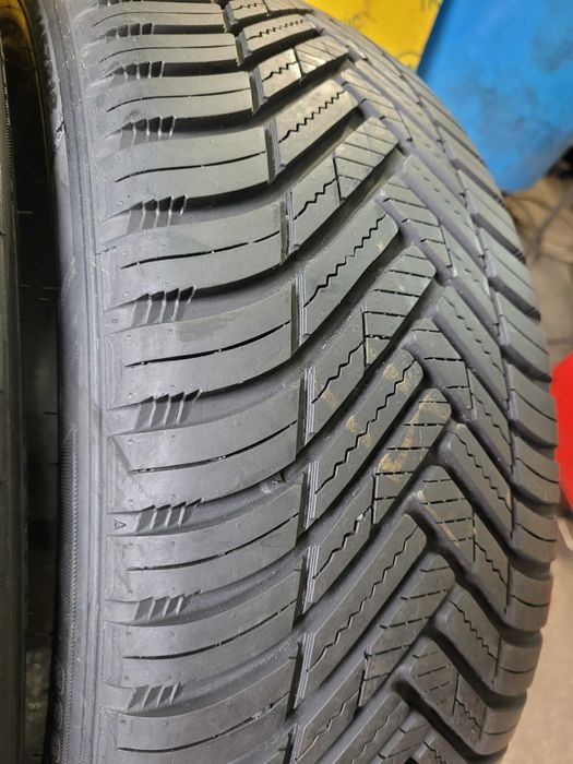 Opony Całoroczne 215/45R18 Hankook Kinergy 4S2 2sztuki Montaż