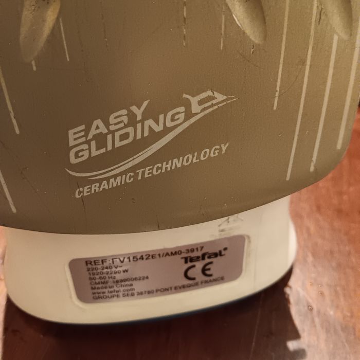 Ferro de engomar Tefal64584973284098123
