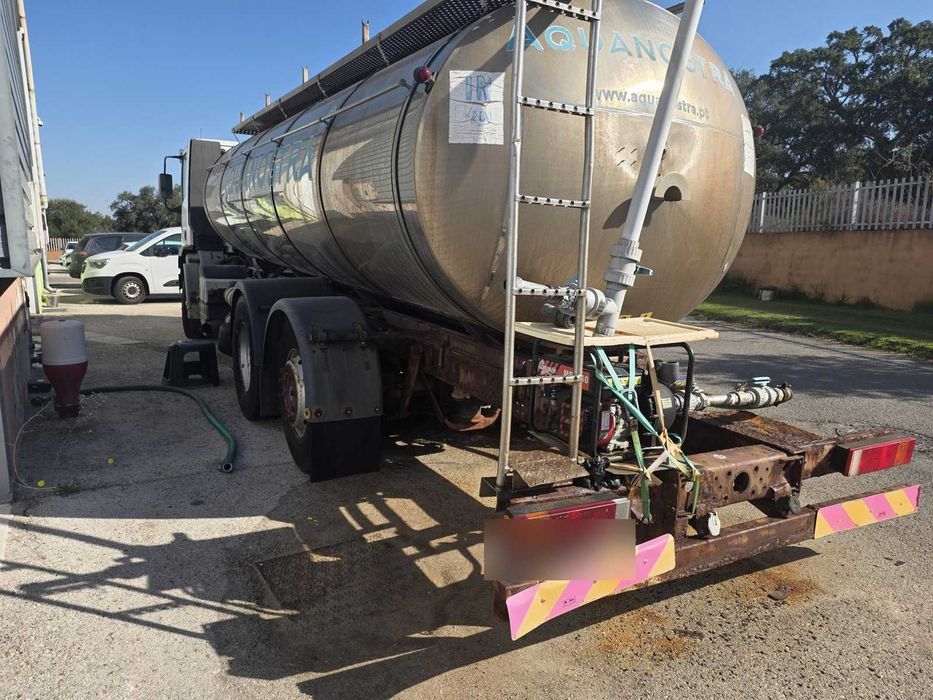 Camião cisterna inox Iveco Eurotech Cursor 390cv 6x2 15.000 L