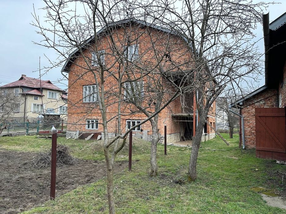 Житловий будинок / особняк