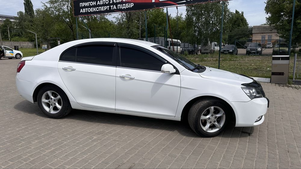 Продам джили емгранд