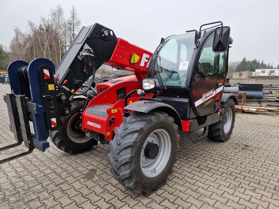 ładowarka teleskopowa Faresin 6.26, demo