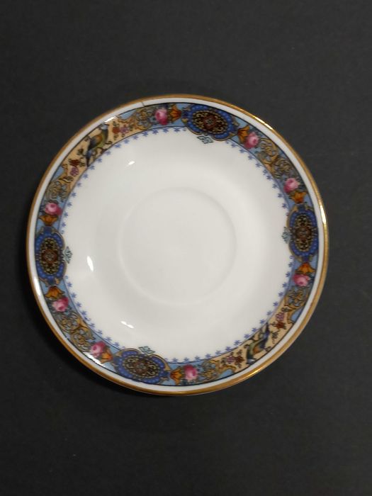 Porcelanowa mała filiżanka ze spodkiem SCHLAGGENWALD