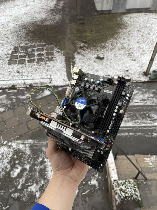 Комплект материнская плата проц и видюха 1155s