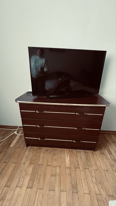 Комод для спальні 110см