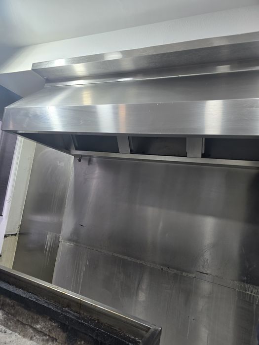 Hotte e churrasqueira