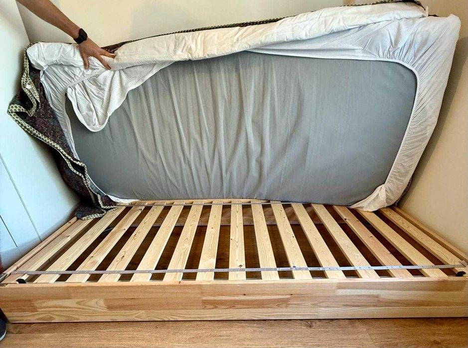 Cama e colchão IKEA 2m x 90cm como nova