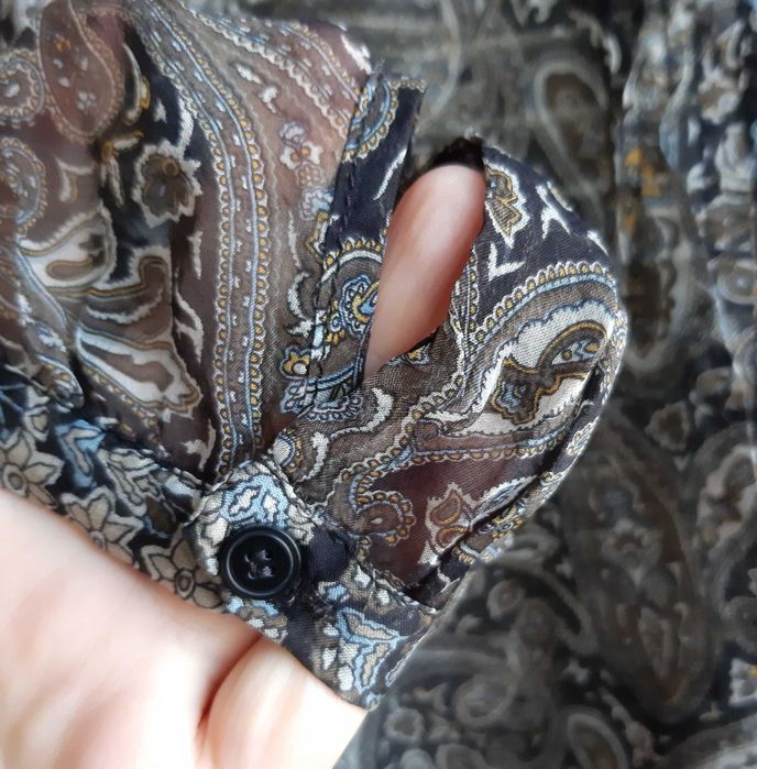 Sprzedam elegancka transparentna bluzke z szyfonu w rozm. M.