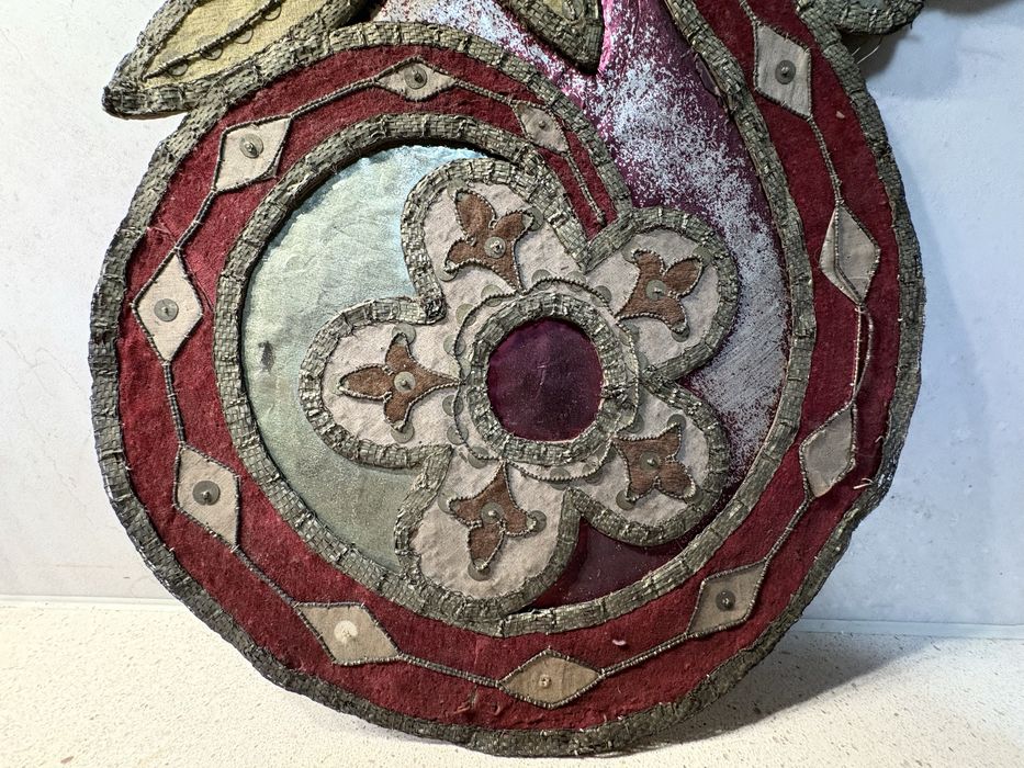 Lindo antigo paramento litúrgico bordado do Sec XIX