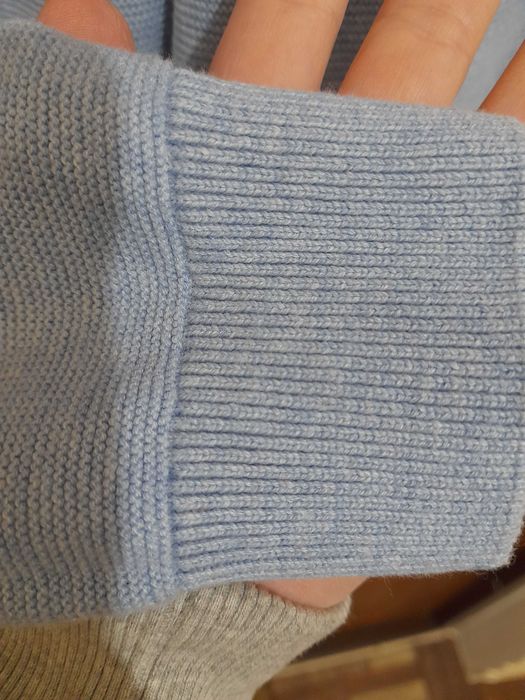 Светр  Reserved  134 см ріст