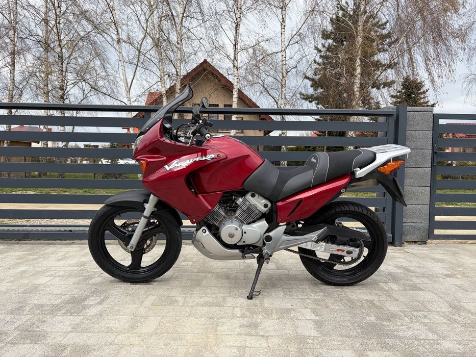 Honda Varadero Honda Varadero 125 XL, niski przebieg