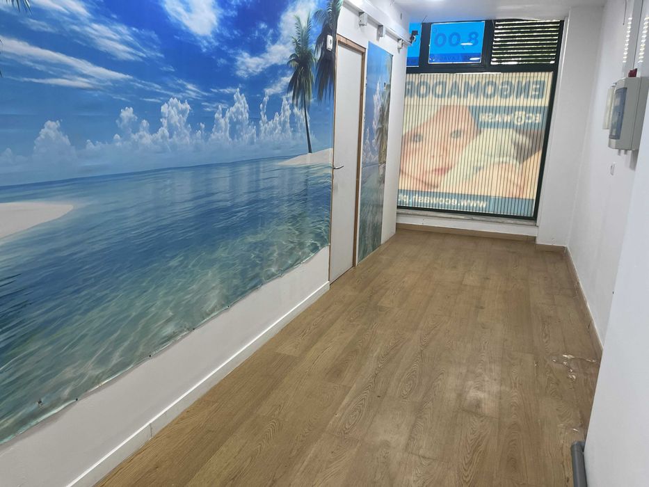 Espaço para Gabinete de Estética, Massagens, Florista, Imobiliária ou outro.