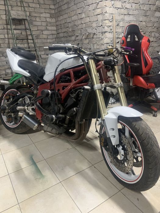 Yamaha YZF-R6 Stunt
