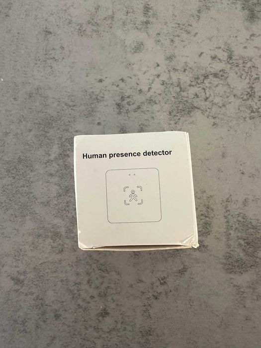 Sensor de Presença Humana Tuya Zigbee mmWave Radar (ZG-205Z)