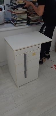 Продам мебель со школы